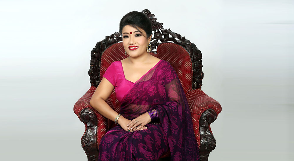 ‘अरूलाई सुन्दर बनाउँदा  आनन्द आउँछ’